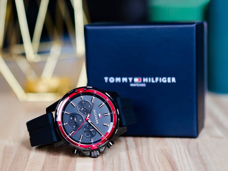 Zegarki Tommy Hilfiger – idealny dodatek do letnich stylizacji