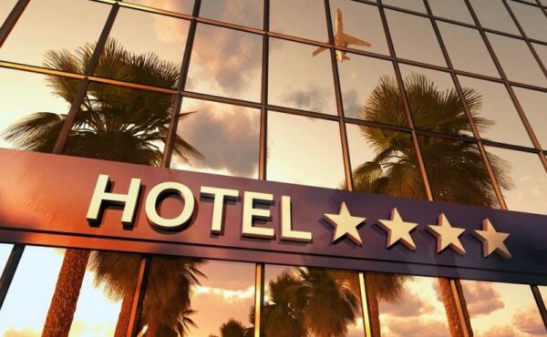 Czy wiecie, co robią gwiazdy w hotelach? My już tak!