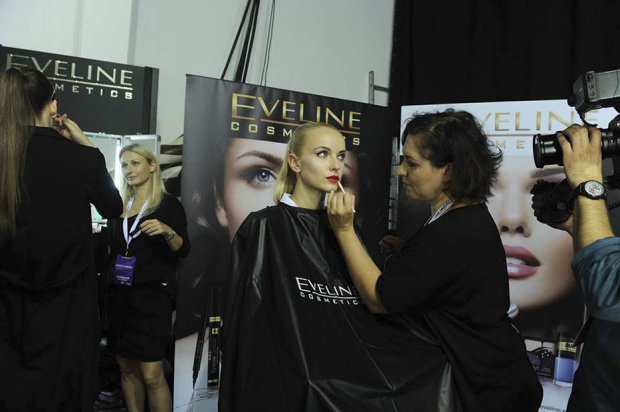 EVELINE COSMETICS kreatorem makijażu na Warsaw Fashion Week