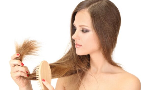 Jak zapobiegać rozdwajającym się końcówkom włosów?