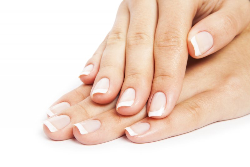 Białe plamki na paznokciach – czym są spowodowane?