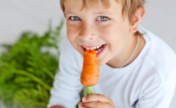 Czy dzieci mogą stosować dietę wegetariańską? Opinia eksperta.