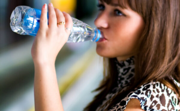 Czy pijesz tyle wody, ile potrzebujesz?
