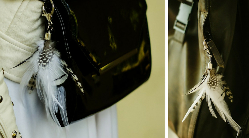 Pierzaste zawieszki do torebek w miejskim stylu Ajdacho