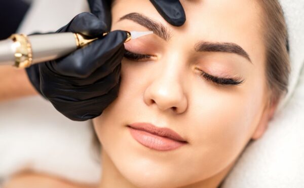 Jak się przygotować do makijażu permanentnego brwi?