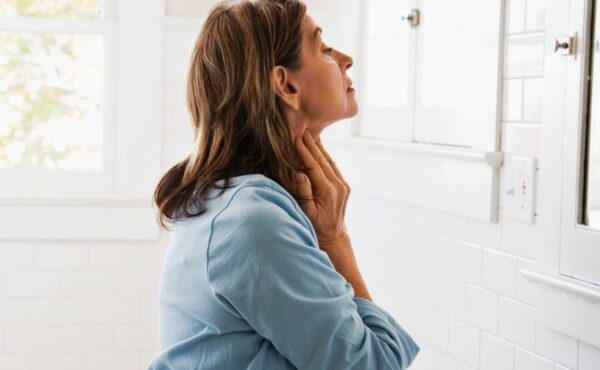 Odkryj sekret młodszej skóry! Ten nocny krem peptydowy działa cuda na zmarszczki – efekt jak po wizycie u kosmetyczki!