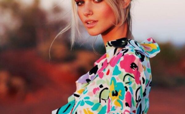 Sexy messy hair – perfekcyjny nieporządek na głowie