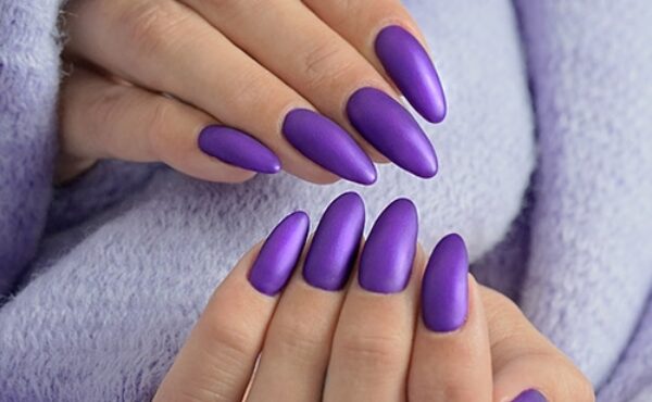 Jakie paznokcie na święta i Sylwestra 2018? Sprawdź te 5 propozycji!