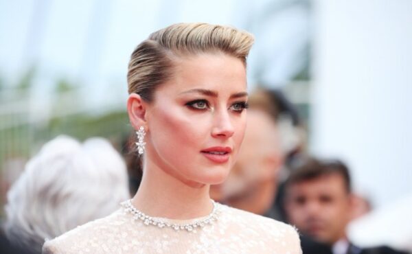 Makijaże gwiazd w Cannes. Możesz je powtórzyć!