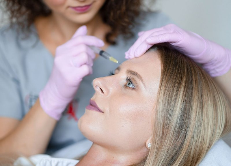 Dermapen czy mezoterapia, który zabieg wybrać?