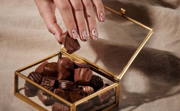 Jesienne przyjemności z NEONAIL – nowa kolekcja lakierów hybrydowych DO WHAT MAKES YOU HAPPY!