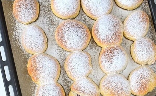 Dziś tłusty czwartek! Zrób pączki, które możesz jeść do oporu!