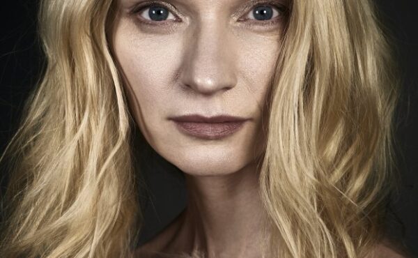 Piękno jest kobietą. Agata Buzek twarzą wystawy