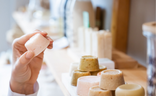 Kosmetyki przyjazne zwierzętom – wybierz świadomie!