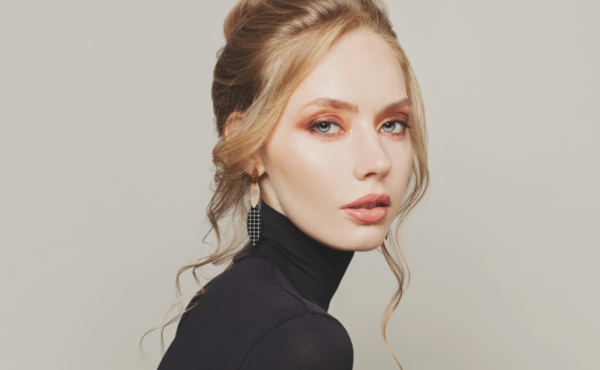 Najpraktyczniejsze fryzury w zimniejsze pory roku