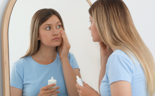 Nieprzespana noc? Kosmetyki na pomoc!