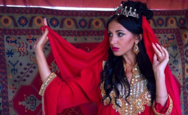 EGZOTYCZNA PANNA MŁODA (czyli suknie ślubne z różnych zakątków Ziemi)