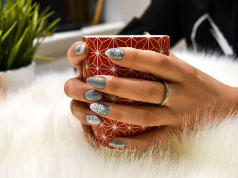 10 sylwestrowych pomysłów na paznokcie